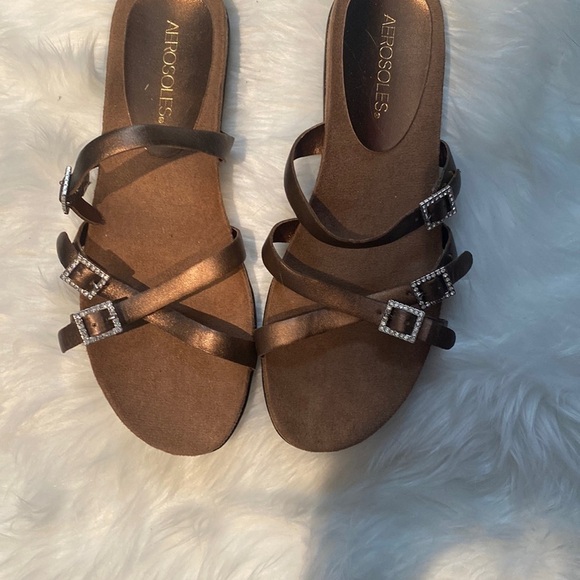 Aerosoles sandals size 7 strappy metallic bronze with rhinestone buckle trim NEW - Picture 1 of 4